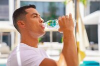 URSU 9 | Natürliches Alkalisches Mineralwasser von Cristiano Ronaldo 500ml